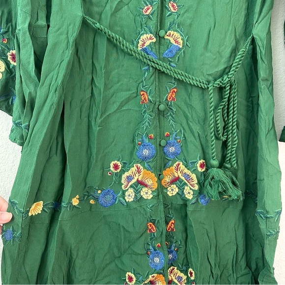 FARM RIO Jessalyn Embroidered Dress Green Floral Mini SZ L - Picture 3 of 7